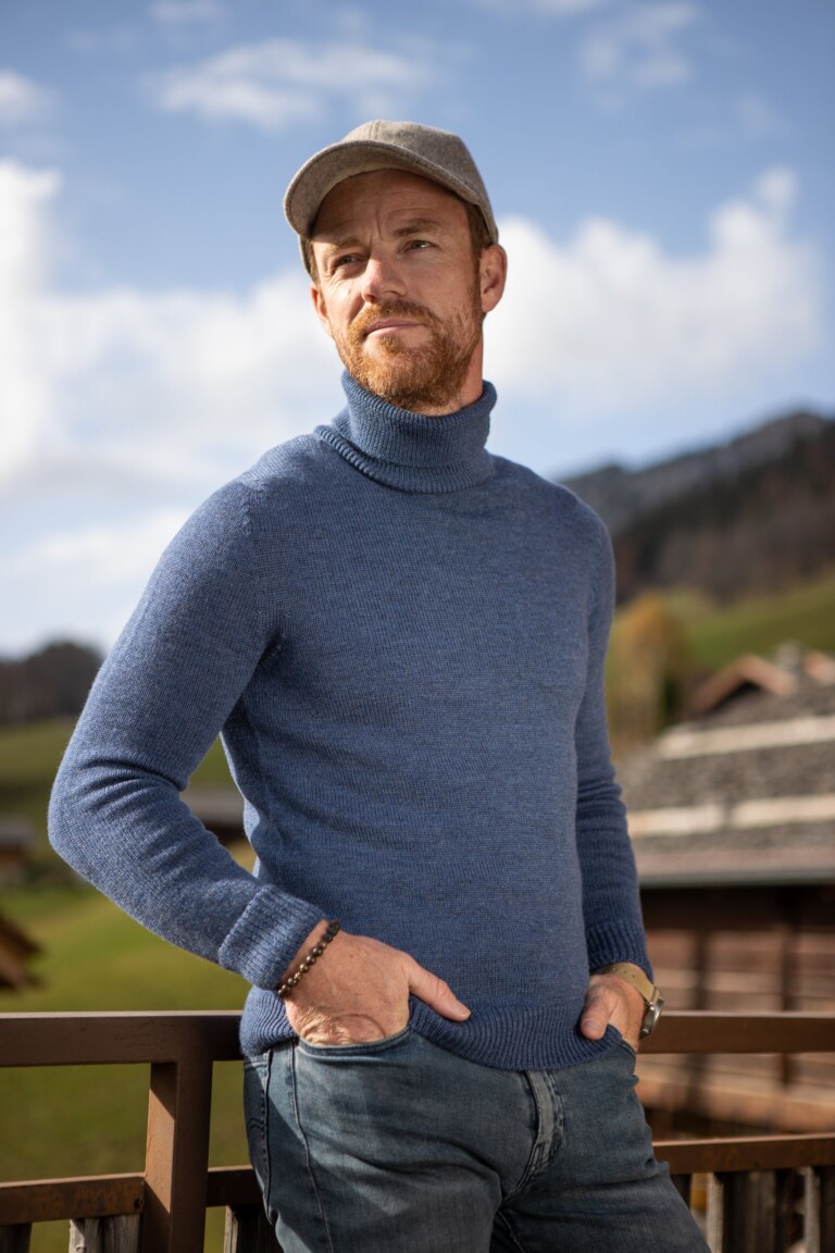 Tranquille Émile - Le Distingué bleu