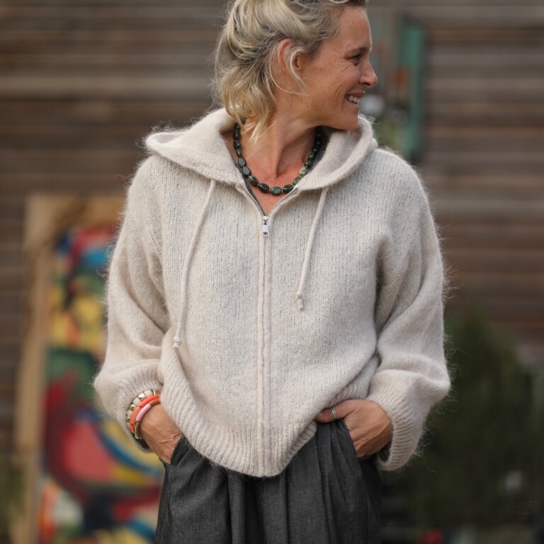 Quintessence - Gilet zippé à capuche Tulia — mohair ficelle – Taille unique