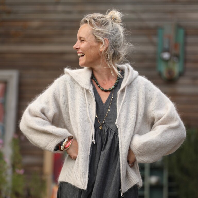 Quintessence - Gilet zippé à capuche Tulia — mohair ficelle – Taille unique
