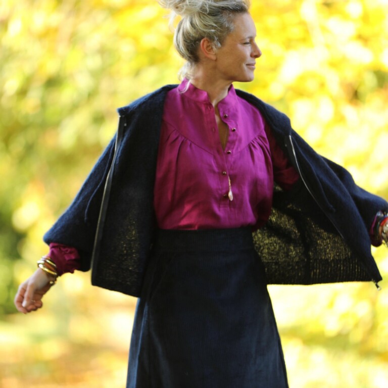 Quintessence - Gilet capuche Tulia - Marine