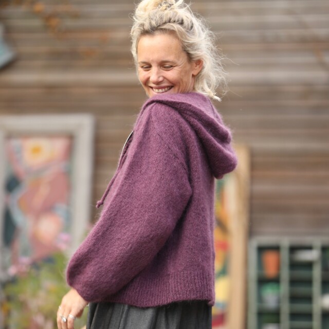 Quintessence - Gilet capuche Tulia - Prune