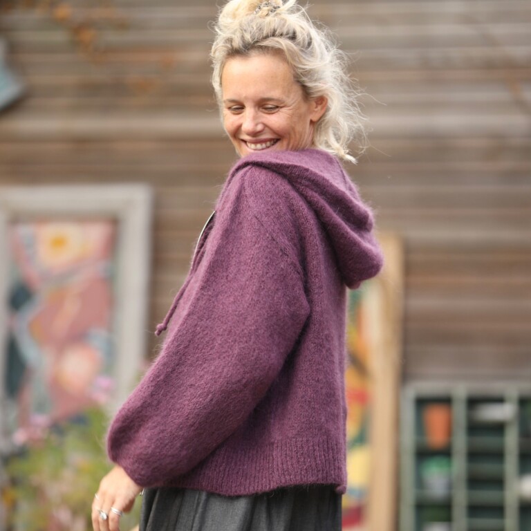 Quintessence - Gilet zippé à capuche Tulia — mohair prune – Taille unique