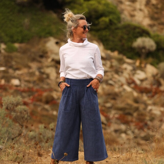 Quintessence - Jupe culotte Margot - velours côtelé bleu océan