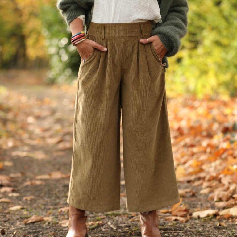 Quintessence - Jupe culotte Margot - velours côtelé kiwi