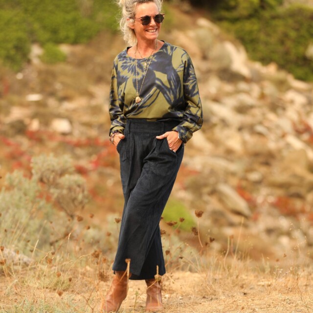 Quintessence - Jupe culotte Margot - velours côtelé marine