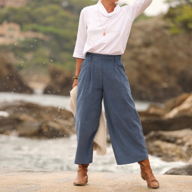 Quintessence - Jupe culotte Margot - velours milleraies bleu officier