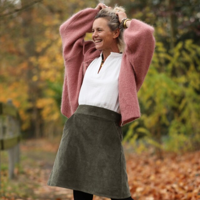 Quintessence - Jupe Maya - velours côtelé kaki