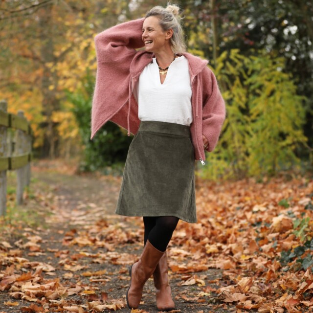 Quintessence - Jupe Maya - velours côtelé kaki