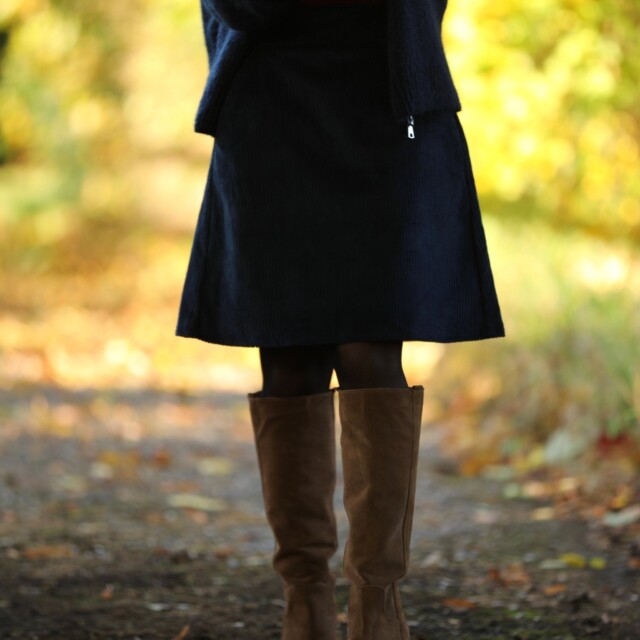 Quintessence - Jupe Maya - velours côtelé marine