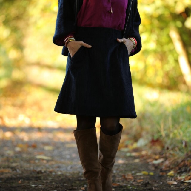 Quintessence - Jupe Maya - velours côtelé marine