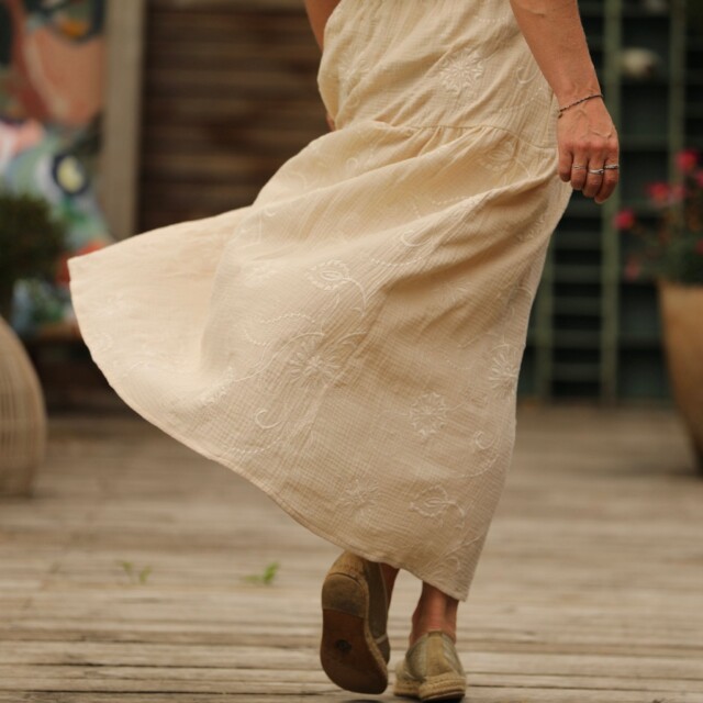 Quintessence - Jupe Sarah - double gaze de coton brodée ivoire