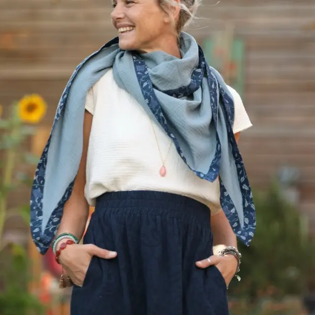 Quintessence - Le foulard Calista Navy / Océan