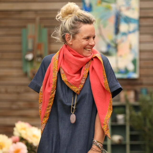 Quintessence - Le foulard Calista papaye/Tara