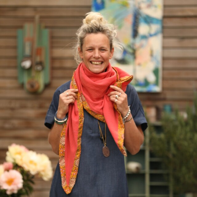 Quintessence - Le foulard Calista papaye/Tara