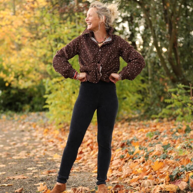 Quintessence - Legging Léni - velours côtelé marine – L