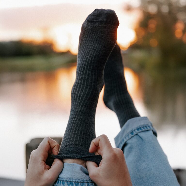 Le t-shirt Propre - Les chaussettes en laine française - Gris