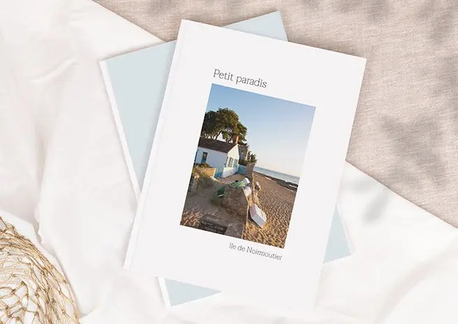 Photoweb - Livre Photo Portrait souple- 21.2 x 28.3 cm – 24 pages