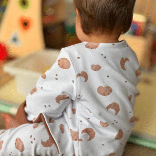 Mini-Mahigan-Leon-ensemble-croissant