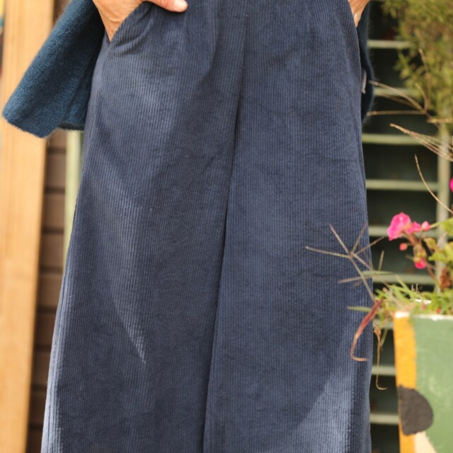 Quintessence - Pantalon Alex - Velours côtelé marine