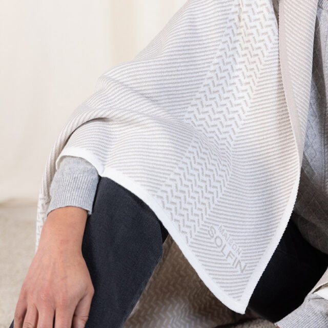 Maison Solfin - Plaid jacquard en laine Made in France| B.Solfin