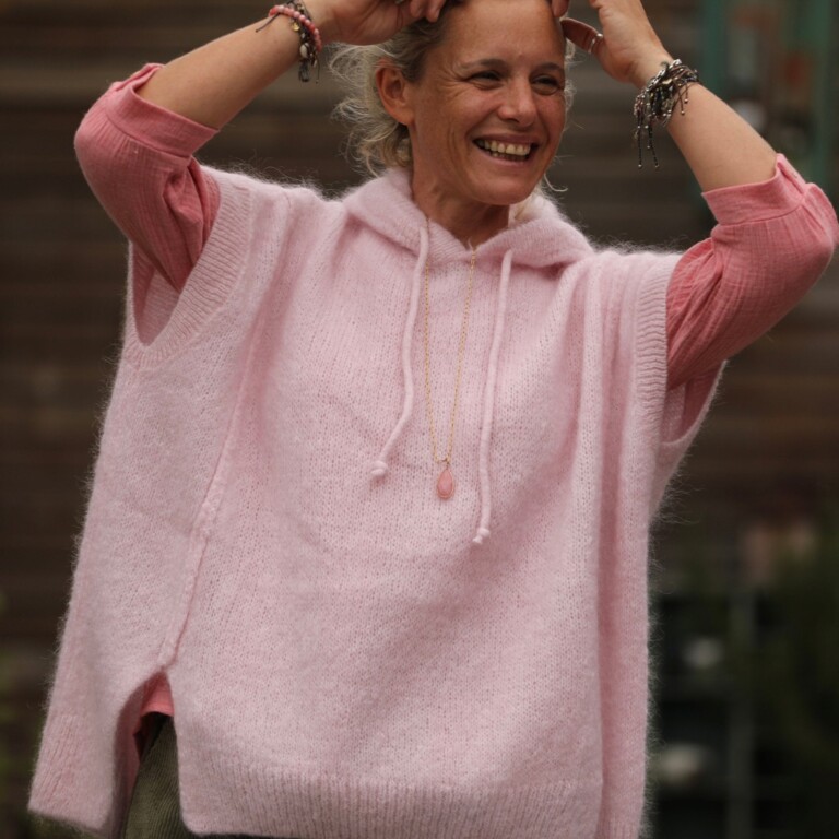 Quintessence - Pull capuche Calypso - Rose poudré