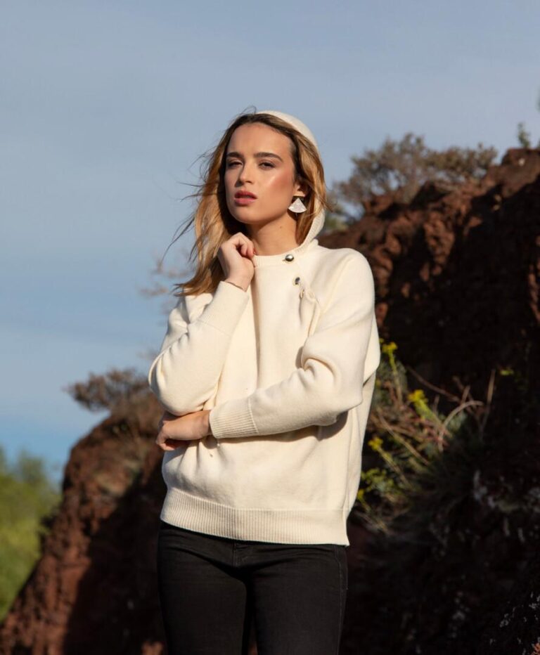 April et C - Pull Félis Ecru