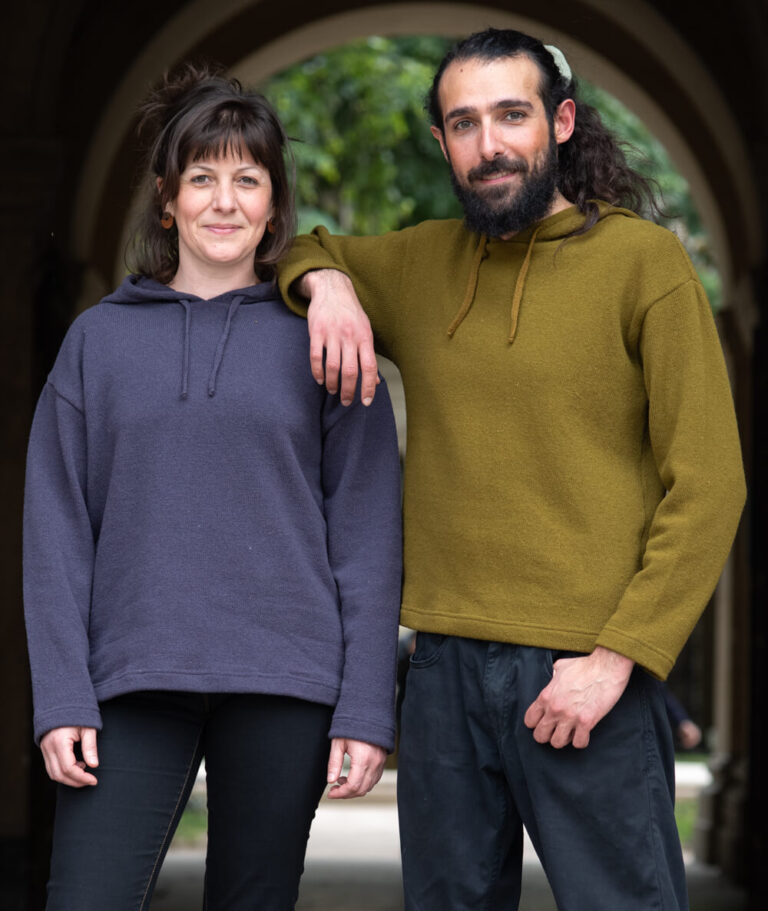 pull laine merinos homme femme mousse basalte capuche Ardelaine - Pull en laine mérinos ardéchoise - Coste