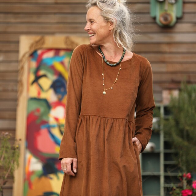 Quintessence - Robe Anaëlle - Velours milleraies Camel