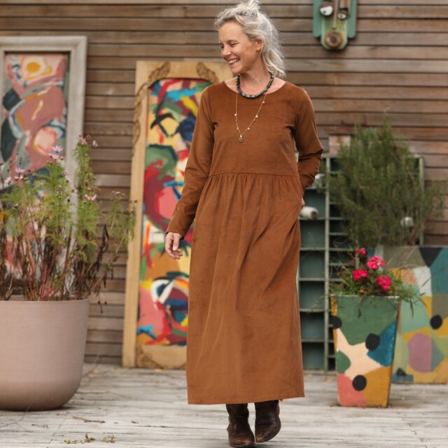 Quintessence - Robe Anaëlle - Velours milleraies Camel