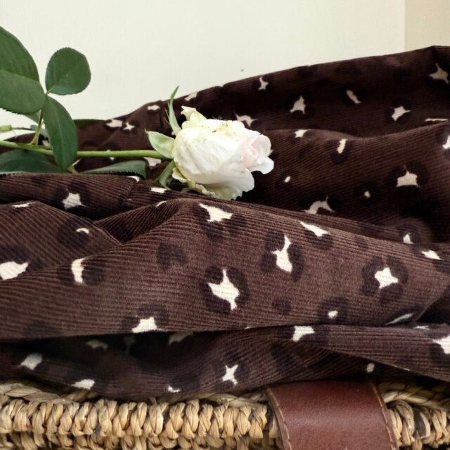 Quintessence - Robe Anaëlle - Velours milleraies Léo choco