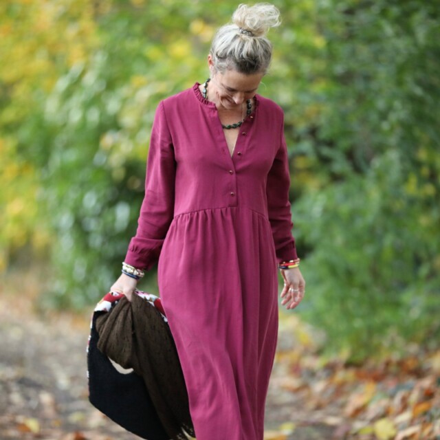 Quintessence - Robe Aurélia - Sergé de viscose Cerise noire