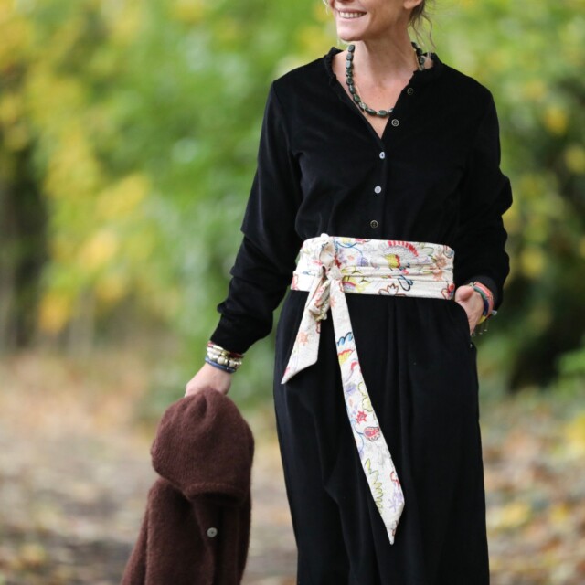 Quintessence - Robe Aurélia - velours côtelé noir