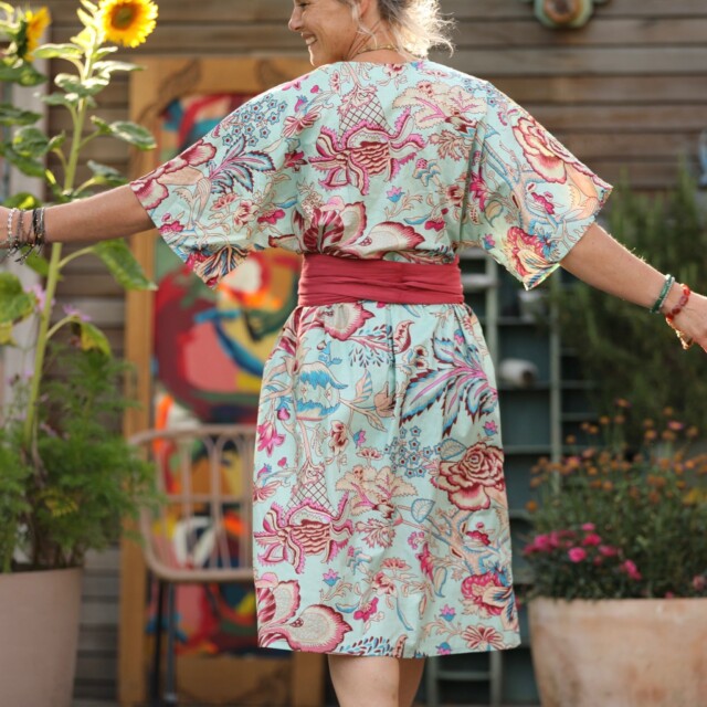 Quintessence - Robe Capucine - imprimé "Vibe pastel"