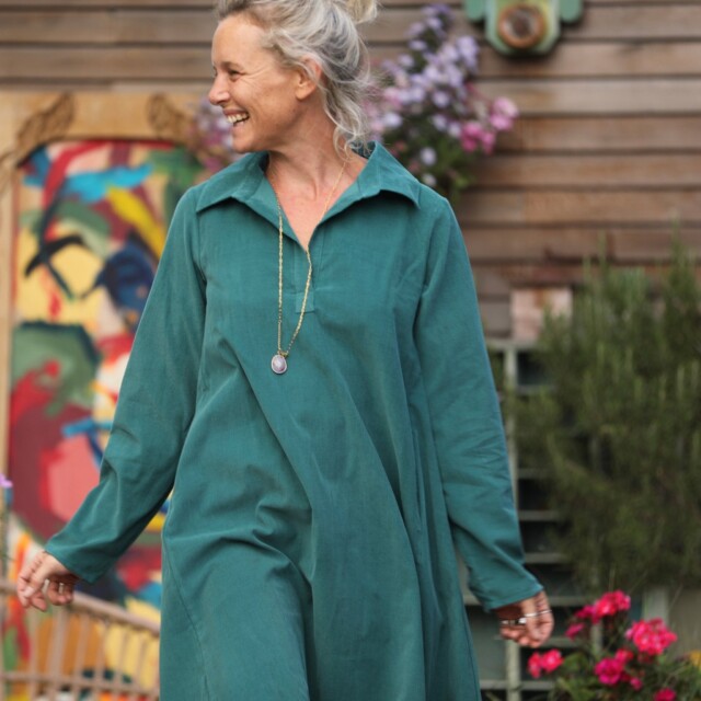 Quintessence - Robe Carole – Velours milleraies Vert lagune