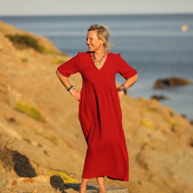 Quintessence - Robe Edonie - double gaze de coton plumetis grenat