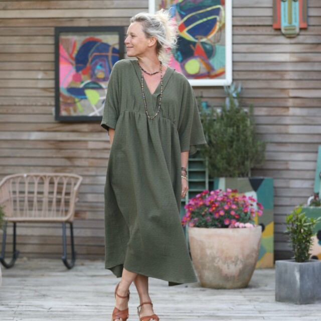 Quintessence - Robe Kalaya - double gaze de coton plumetis vert kaki