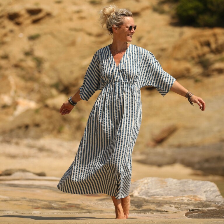 Quintessence - Robe Kalaya - seersucker de coton rayé bleu