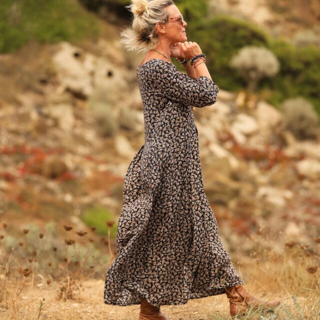 Quintessence - Robe Louisa viscose fleurettes dorées