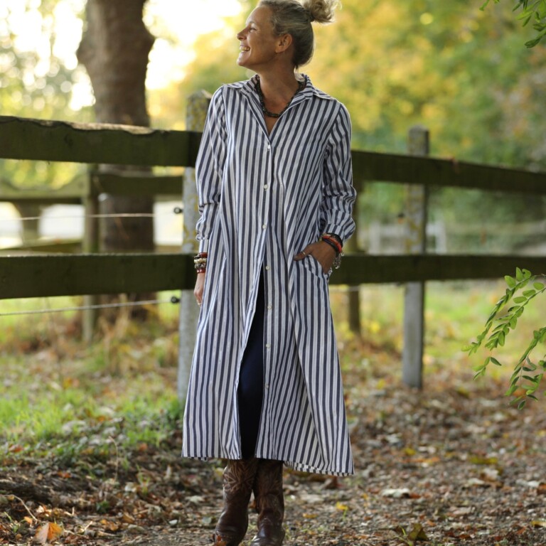 Quintessence - Robe Pensée - Rayures bleues argentées