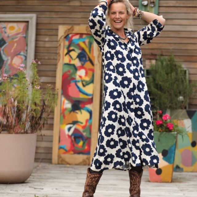 Quintessence - Robe Pensée - Viscose fleurs marine