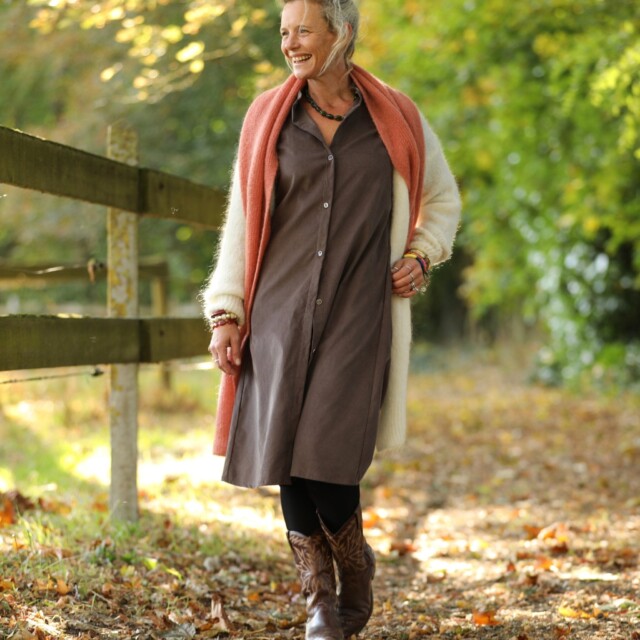 Quintessence - Robe Yuna - Velours milleraies moka