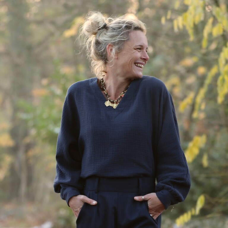 1F5A7866 Quintessence - Blouse Mina – Double gaze de coton marine