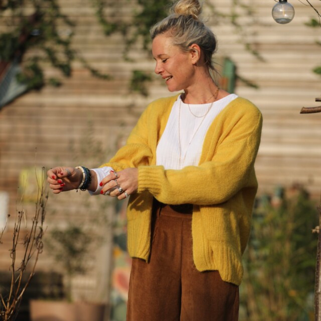 Quintessence - Gilet Augustine ocre