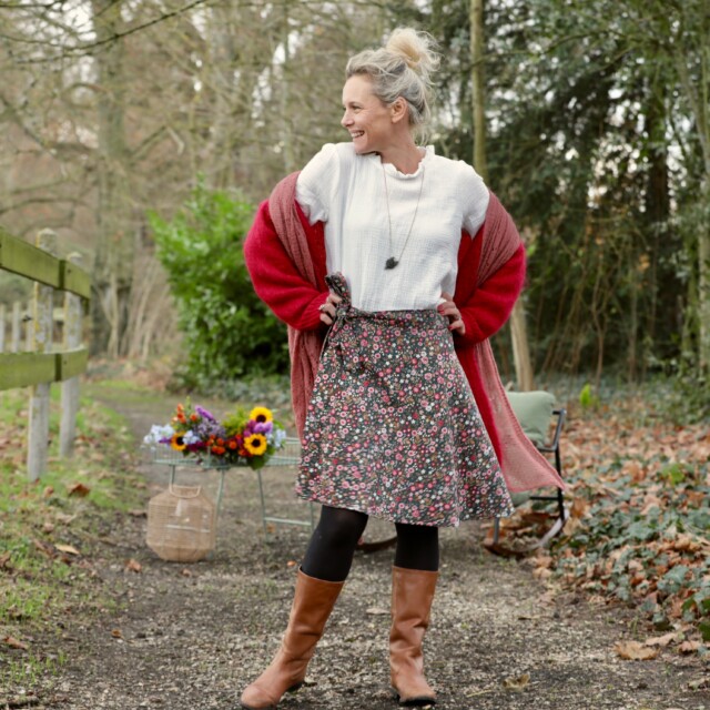 Quintessence - Jupe portefeuille Marie midi - Velours milleraies champêtre