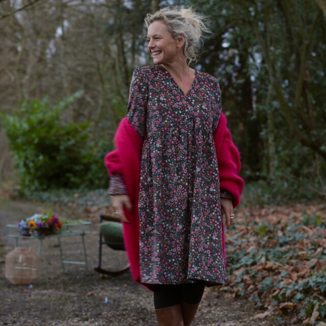 Quintessence - Robe Edonie coupe midi - Velours milleraies champêtre