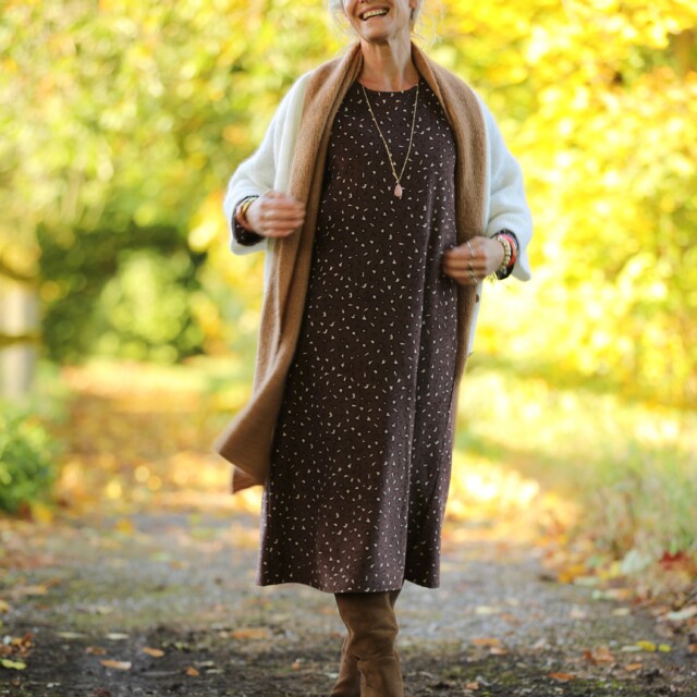 Quintessence - Robe Armande – Velours milleraies Léo choco
