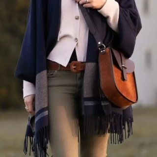Sac Agnès – Marron – Velours marron par la marque Daguet Daguet - Sac Agnès – Marron – Velours marron