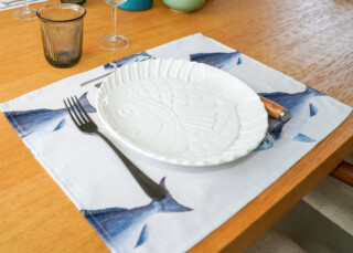 Varek Illustrations - Set de table en coton enduit : Dorade