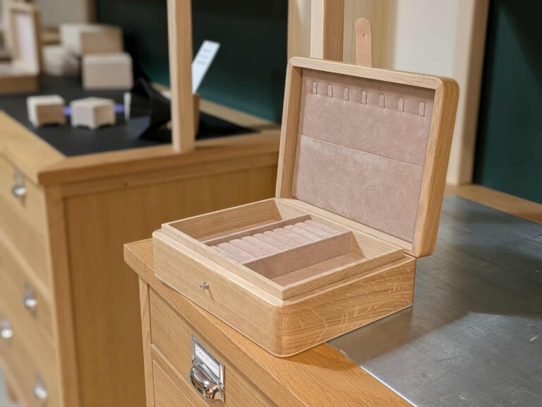 Manufacture Jacquemin - Coffret casier à bijoux en chêne grand modèle