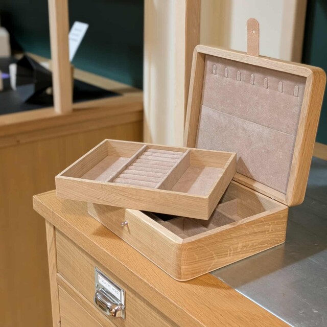 Manufacture Jacquemin - Coffret casier à bijoux en chêne grand modèle